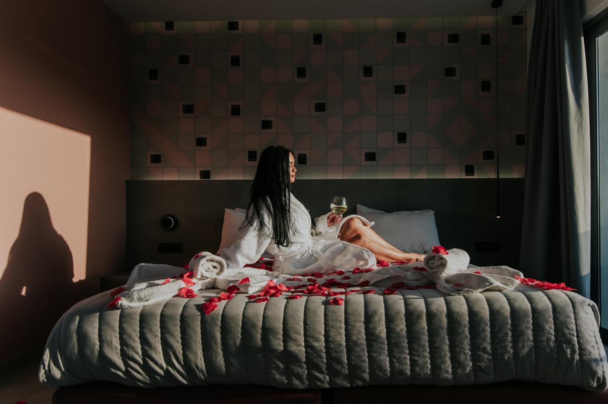 The Palms Concept Hotel Adults Only 16 Plus فاليراكي المظهر الخارجي الصورة